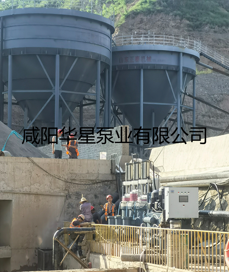 華星YBH500陶瓷柱塞泵尾礦使用現(xiàn)場-02